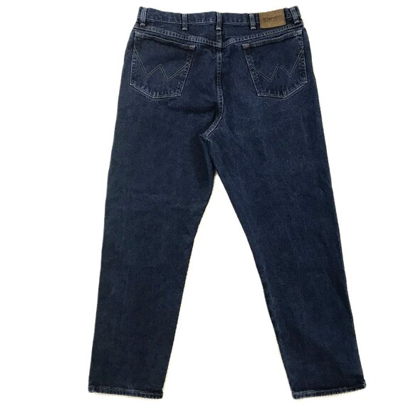 Wrangler Rugged Wear Relaxed Fit Blue Denim Jeans Tag Size 38x32 - Picture 2 of 11